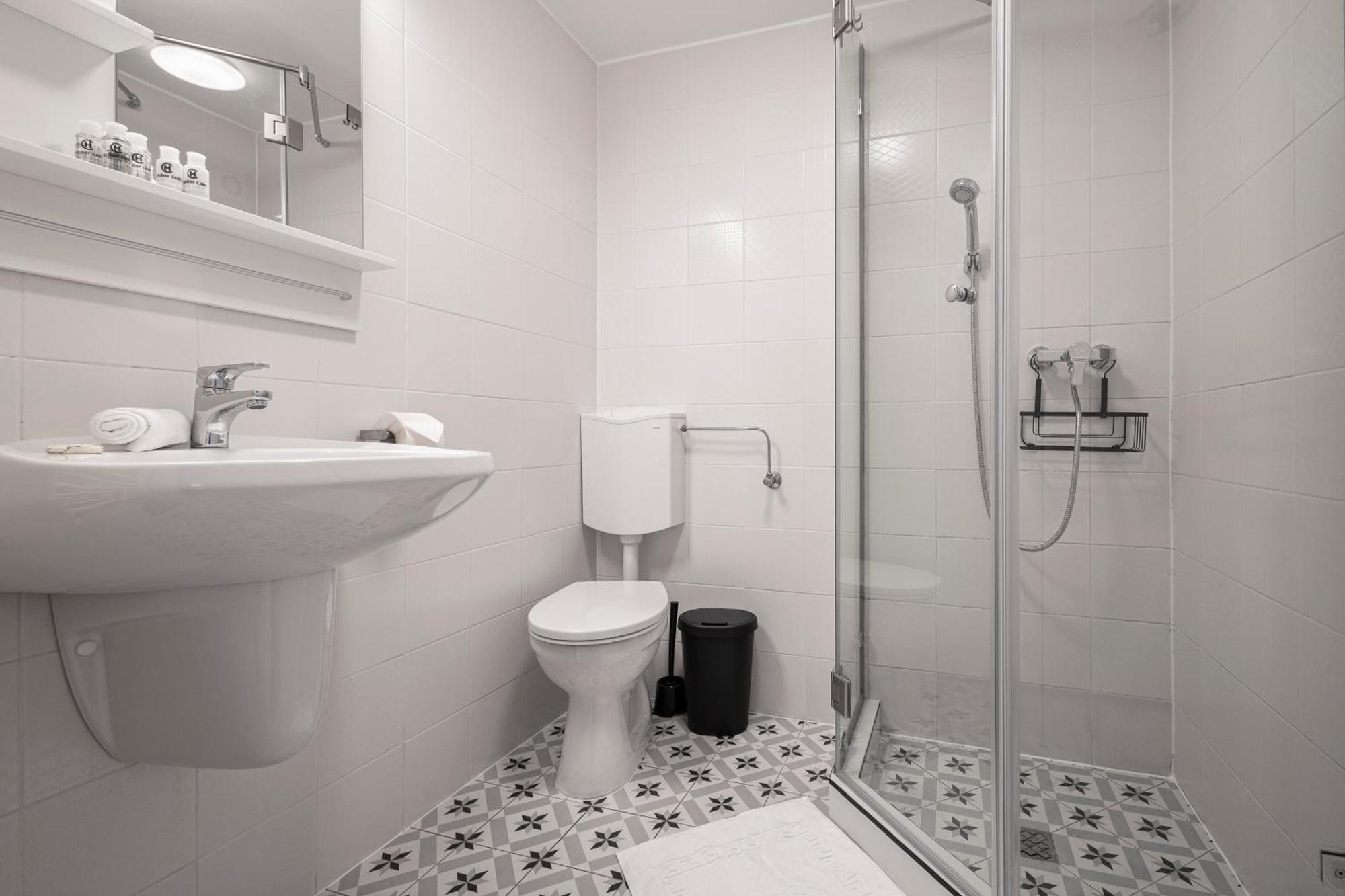 Naomi & Sophia Apartman Budapeszt Zewnętrze zdjęcie